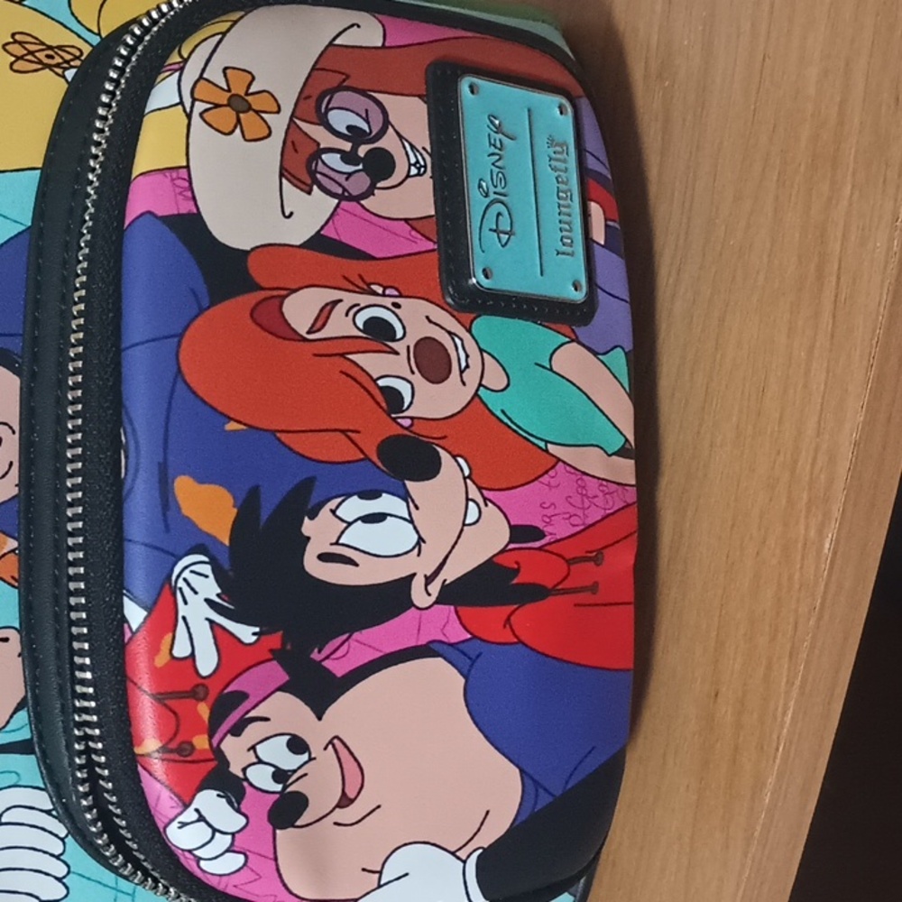 A Goofy Movie Loungefly Backpack NWT - Picture 8 of 11